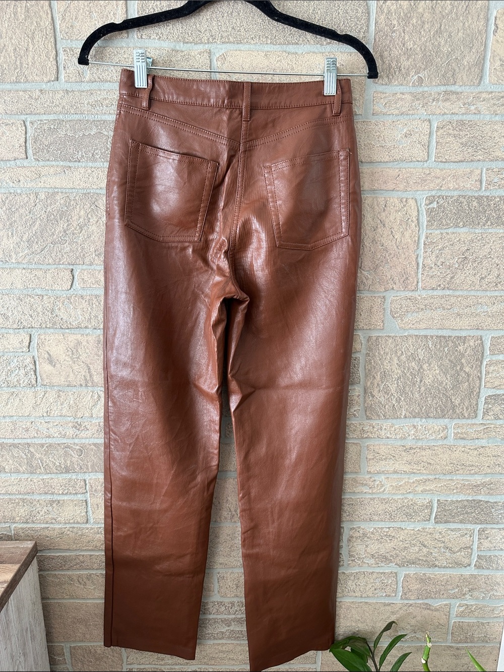 Aritzia Melina Pants - Vegan Leather Cognac Brown size 2 - Picture 5 of 10